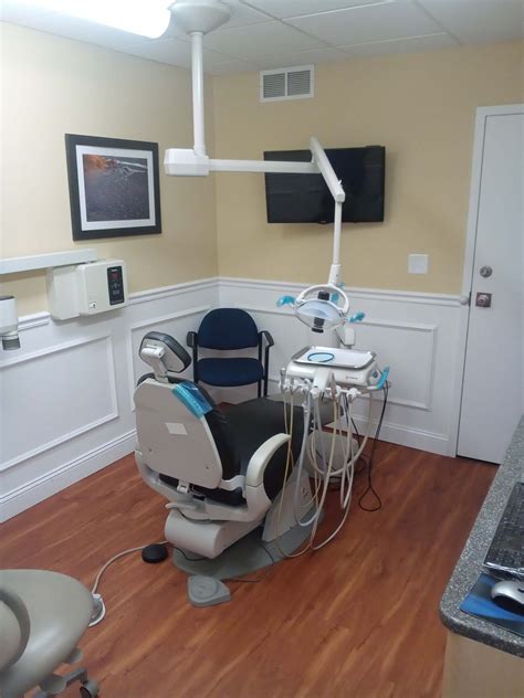 The Best 10 Dentists near Concord, MA 01742 